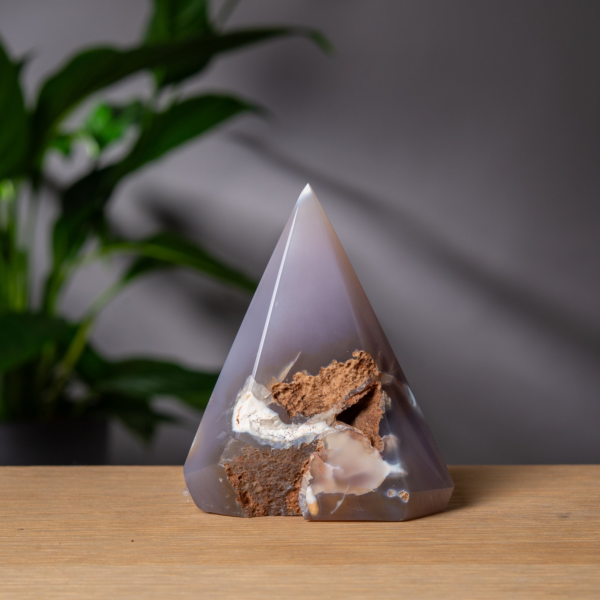 Diamond-Shaped Grey Agate Tower with Druzy Formation