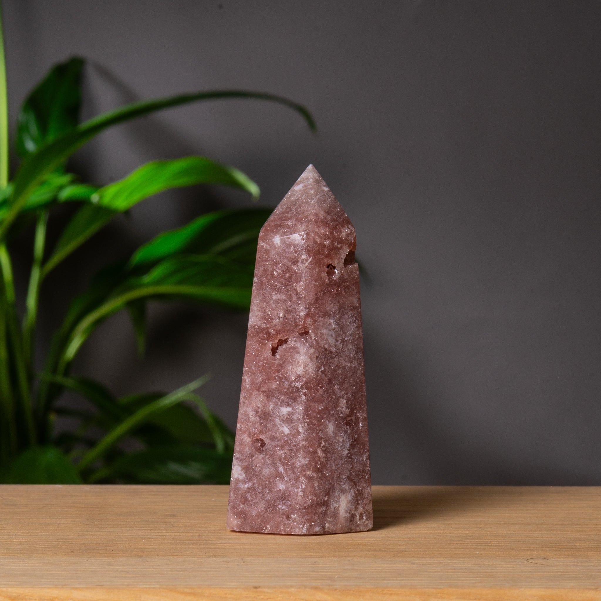 Dammigt Rosabrun Rosa Ametist Torn med Druzy