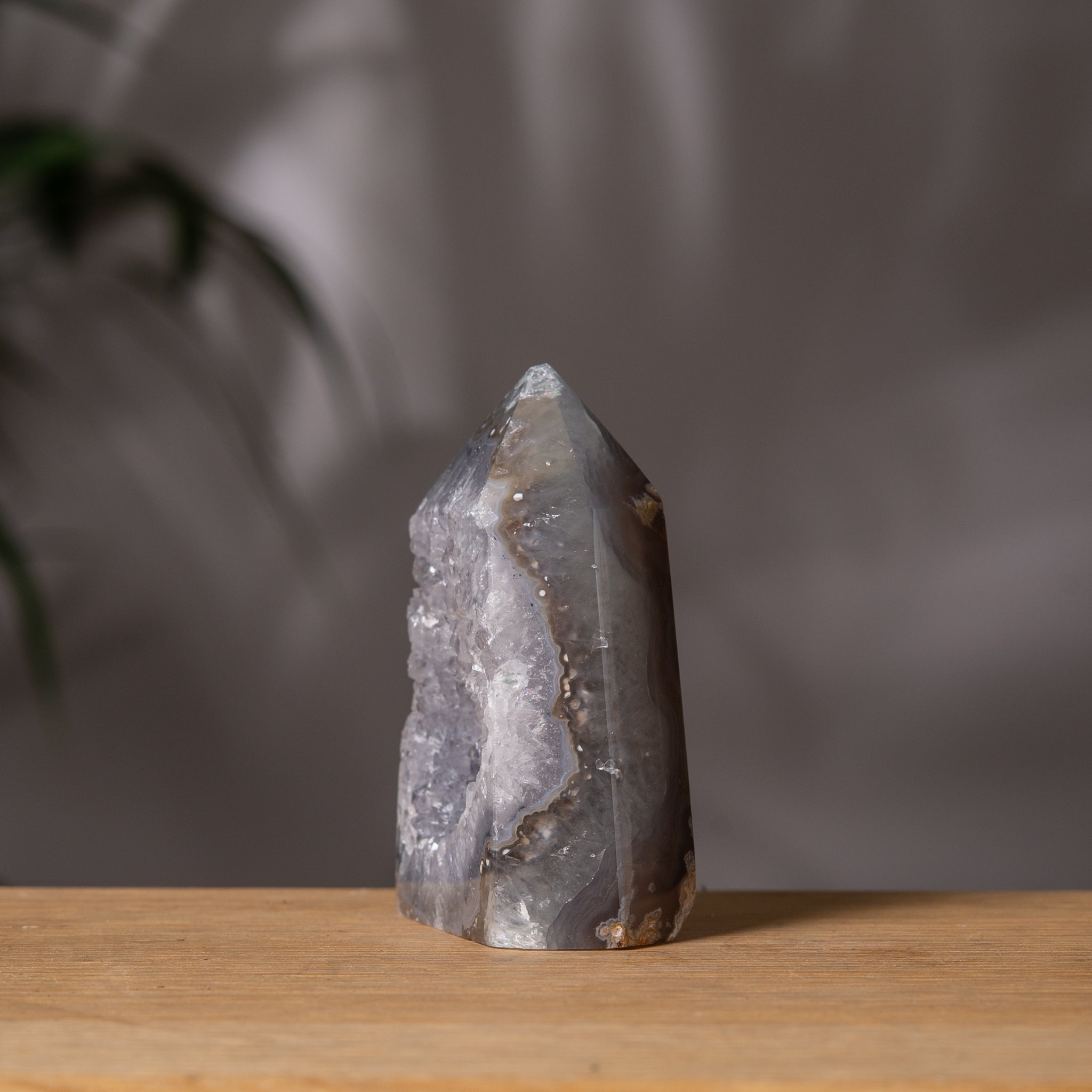 Grey Agate with quartz matrix Tower