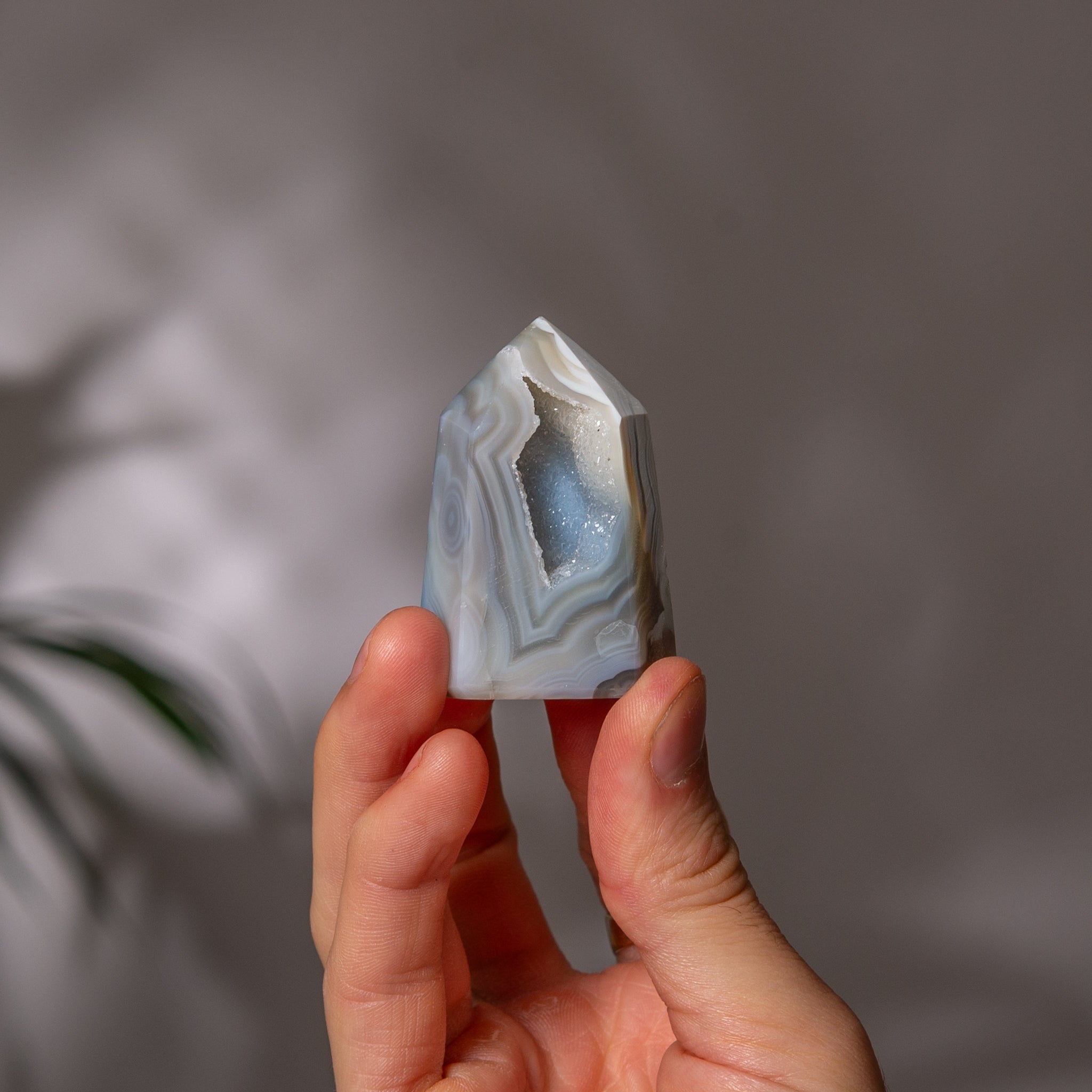 Mini Agate Tower – Blue Grey Banded Pattern – Brazil