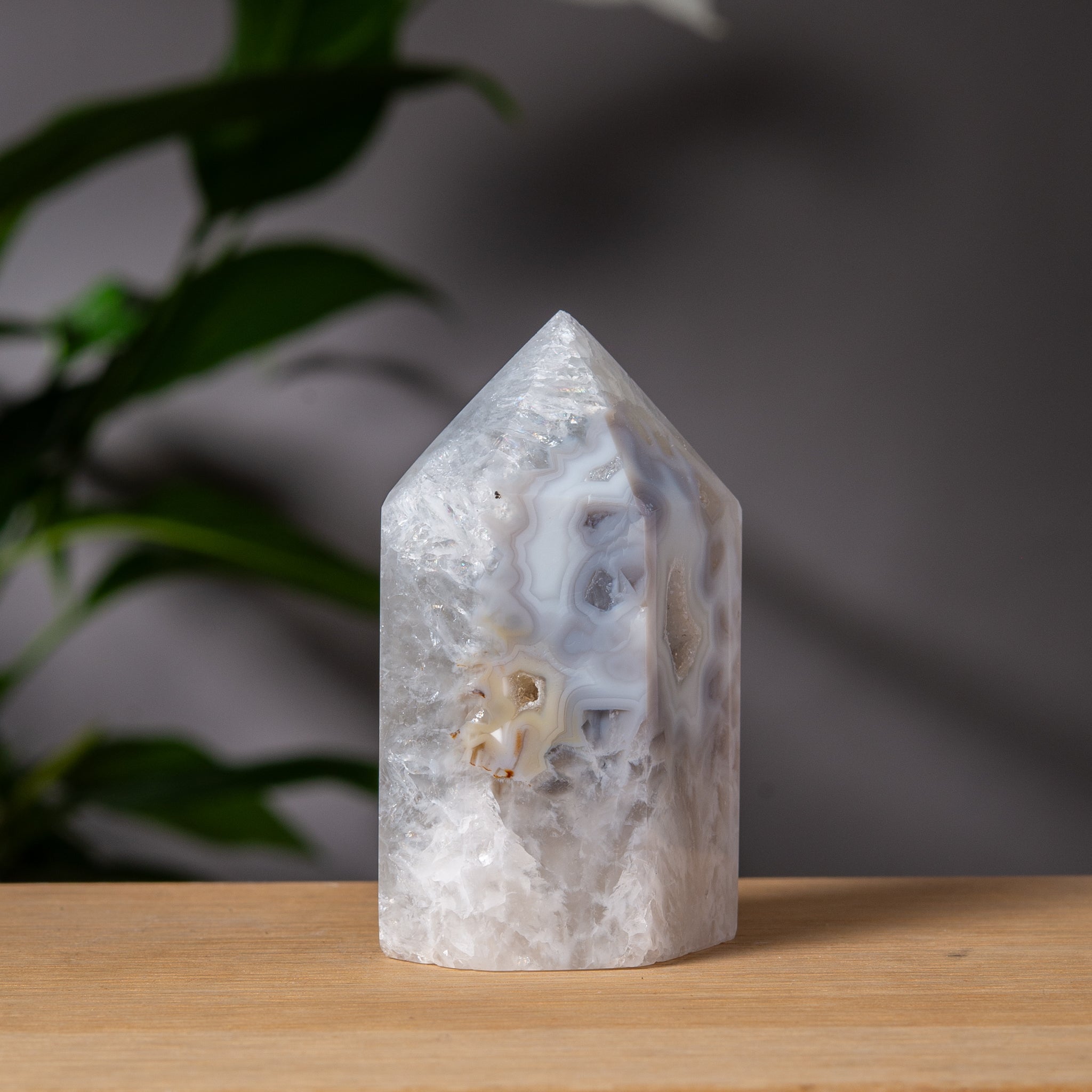 Light Grey Agate and Quartz Tower