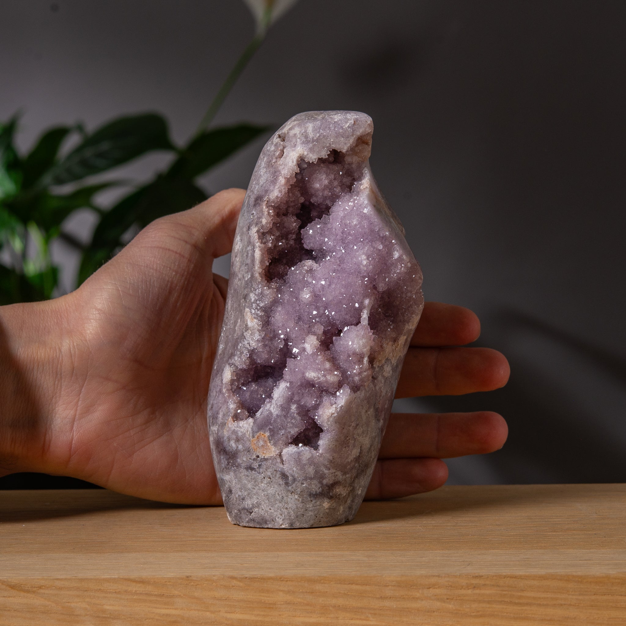 Rosa ametist fri form med grå agat och lavendeldruzy