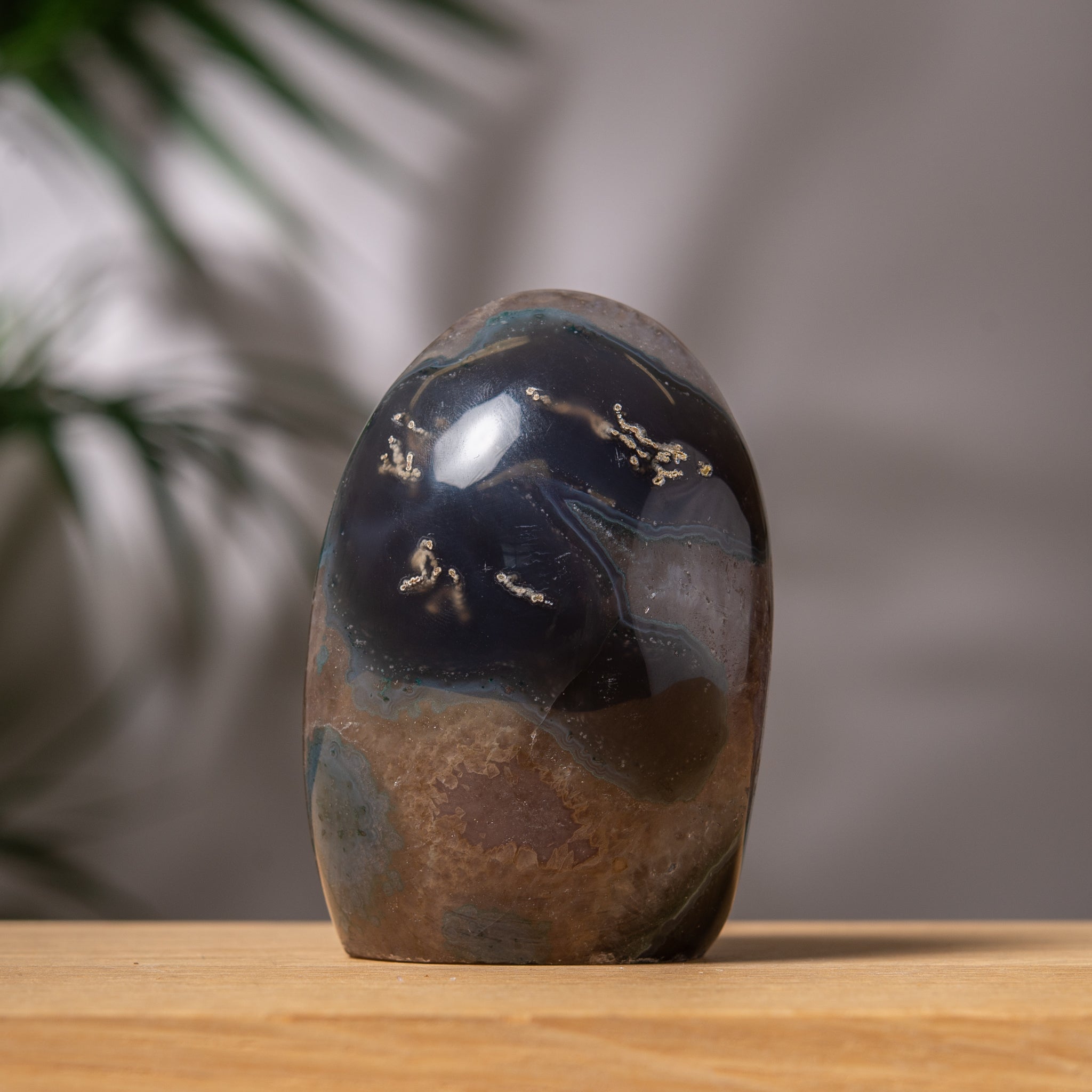 Soft Lavender Amethyst cutbase with Dark Agate