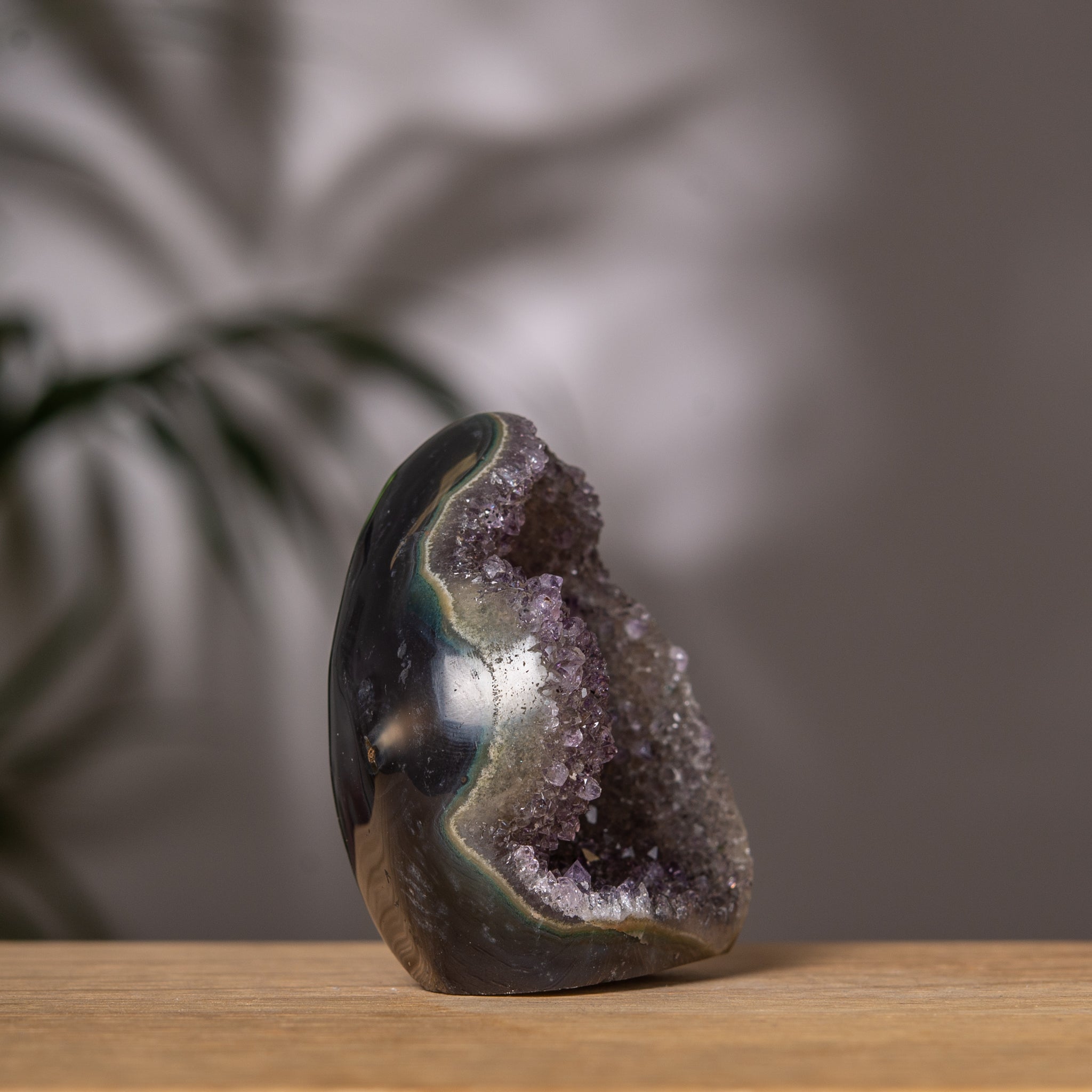 Agate Cluster – Soft Green & Blue Agate Back – Uruguay