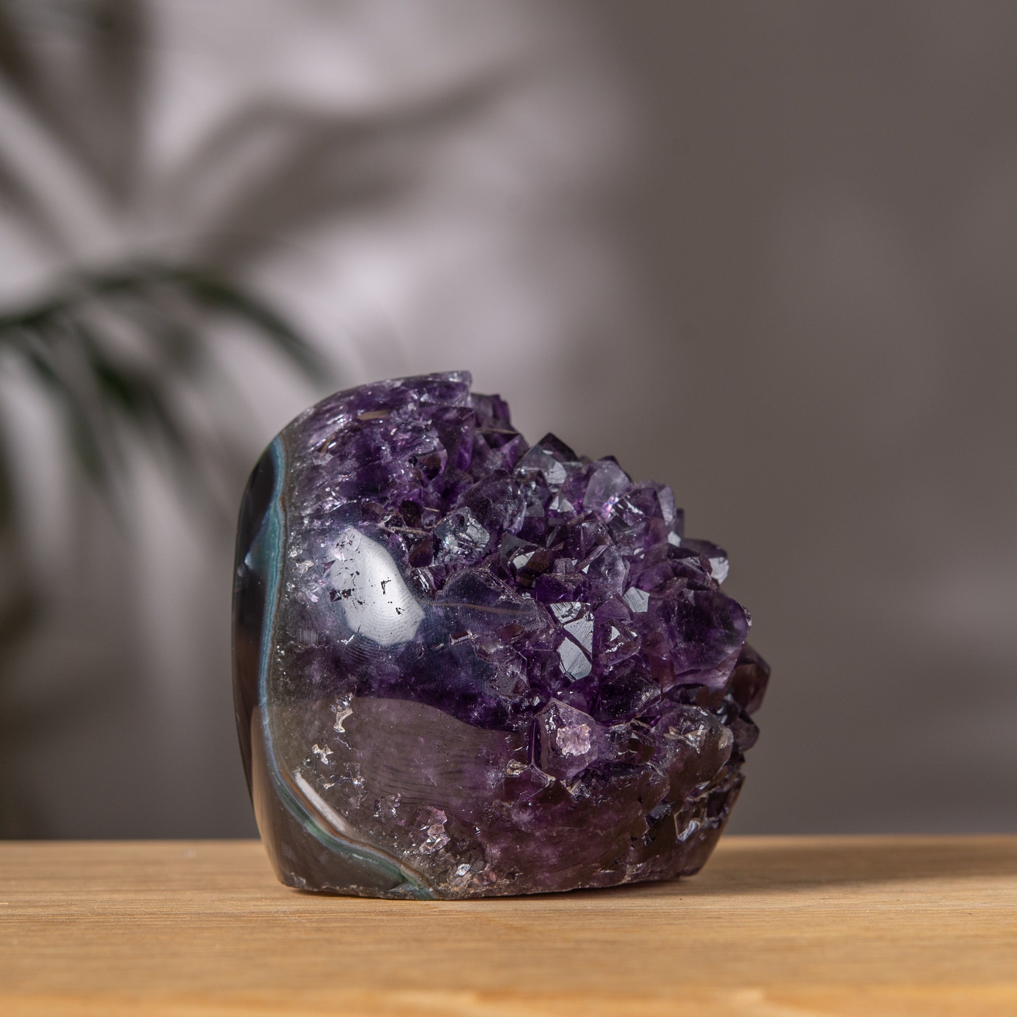 Amethyst Cluster – Deep Purple Crystal & Polished Agate Back – Uruguay