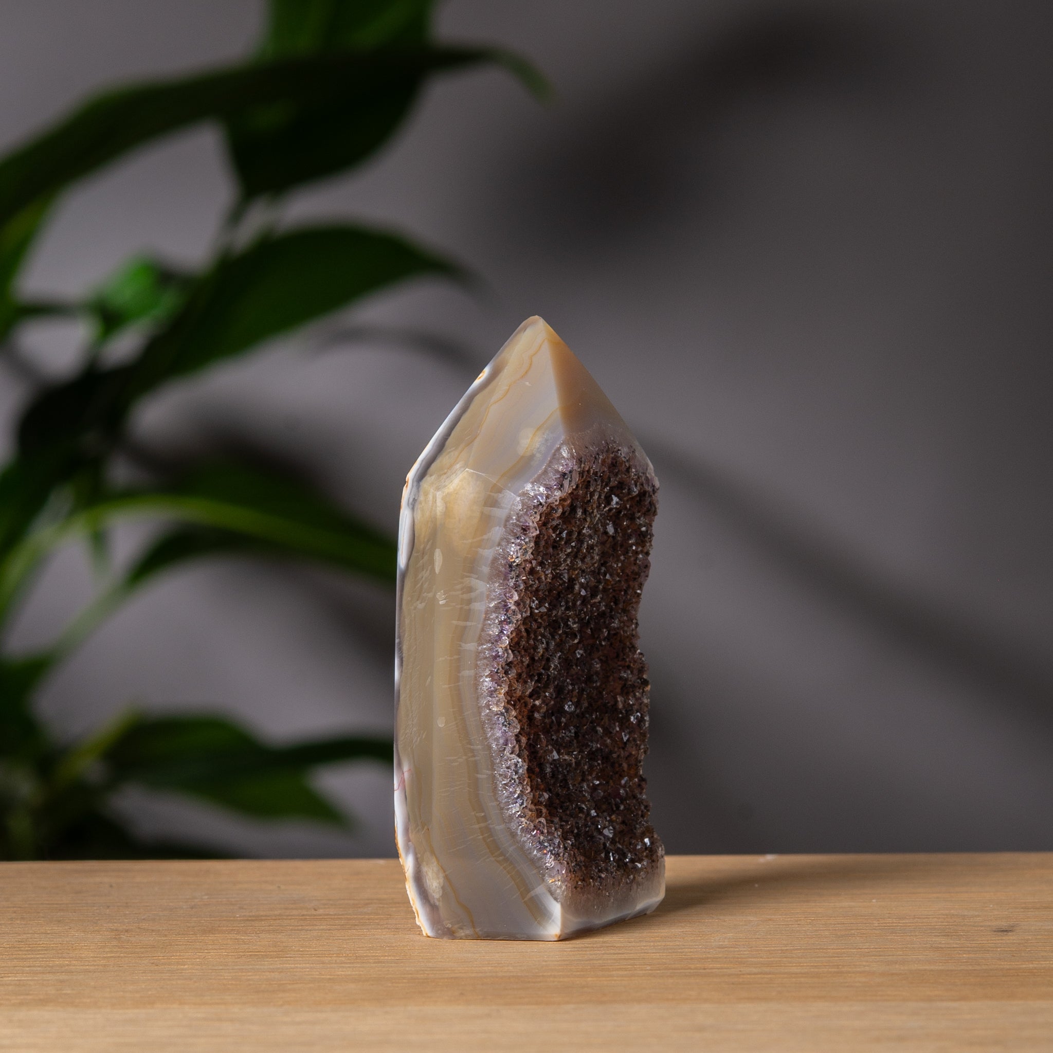 Light Brown Agate Tower with Dark Druzy Front