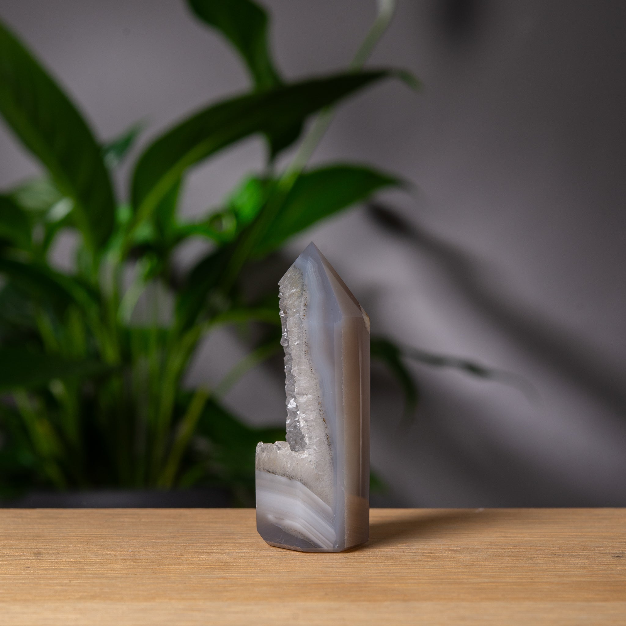 Grey Agate Tower with Quartz Druzy Front