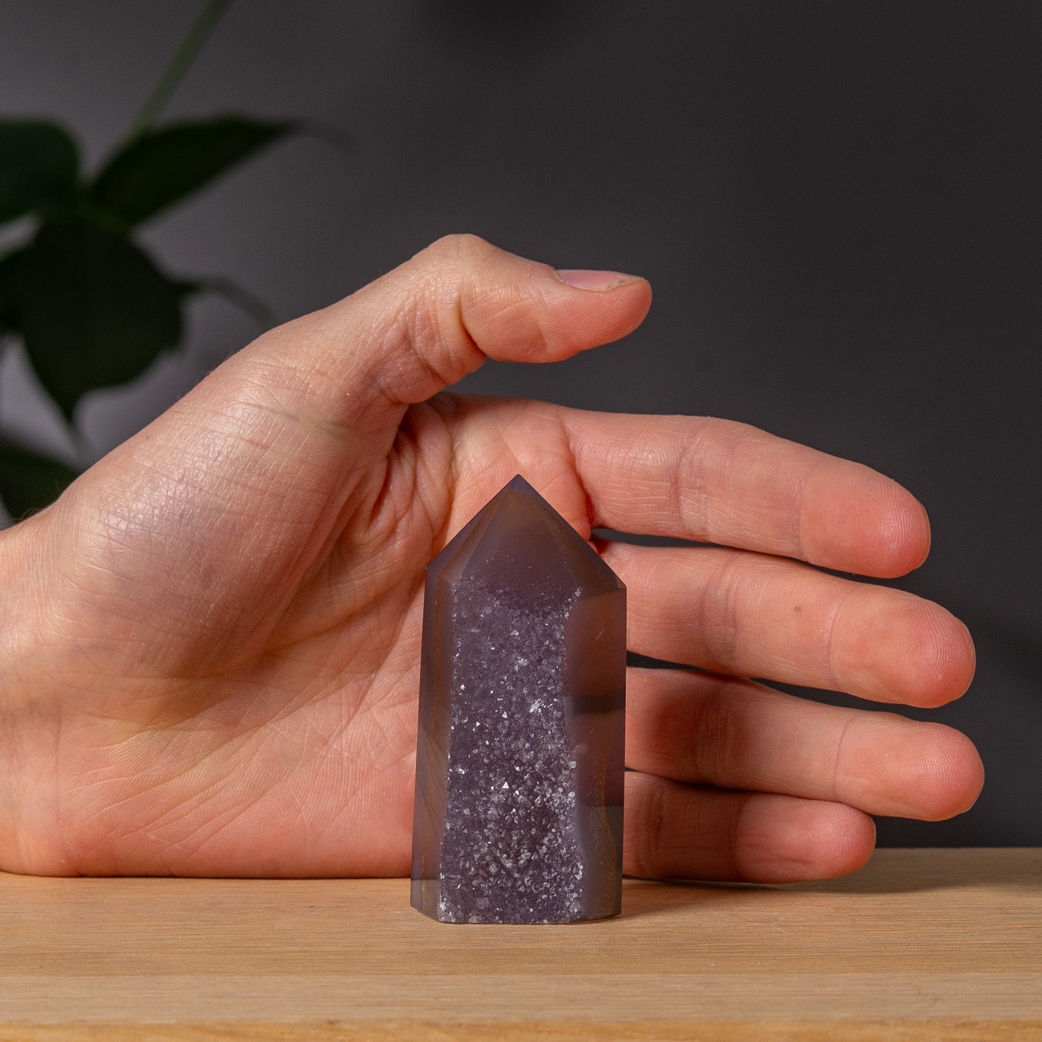 Mjukt lila Agate Druzy Tower