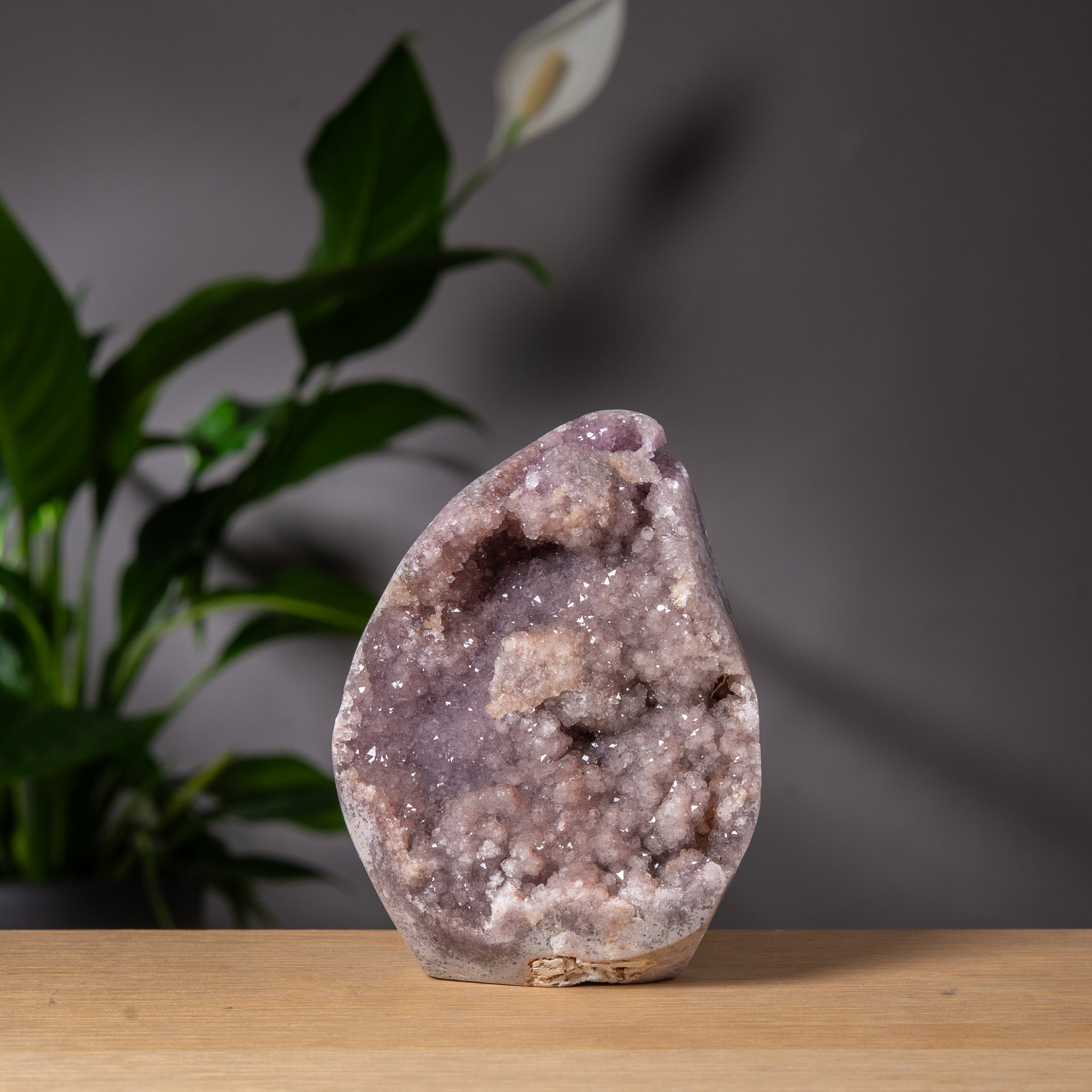Lavendelrosa Ametist Freeform med Grå Agat