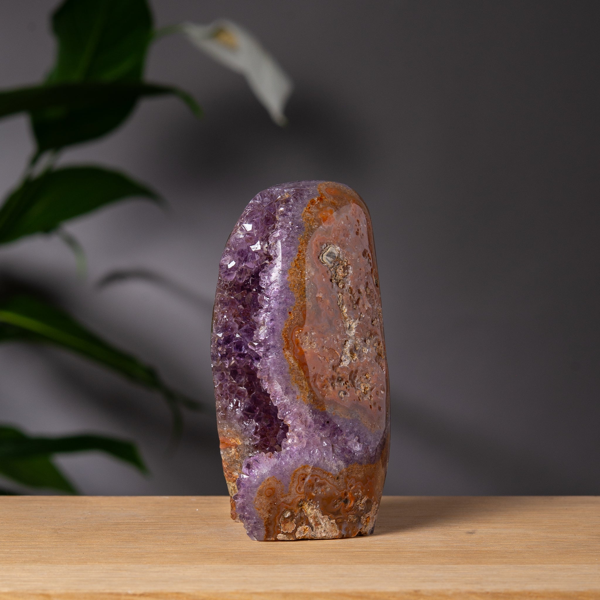 Amethyst free form with brown jasper
