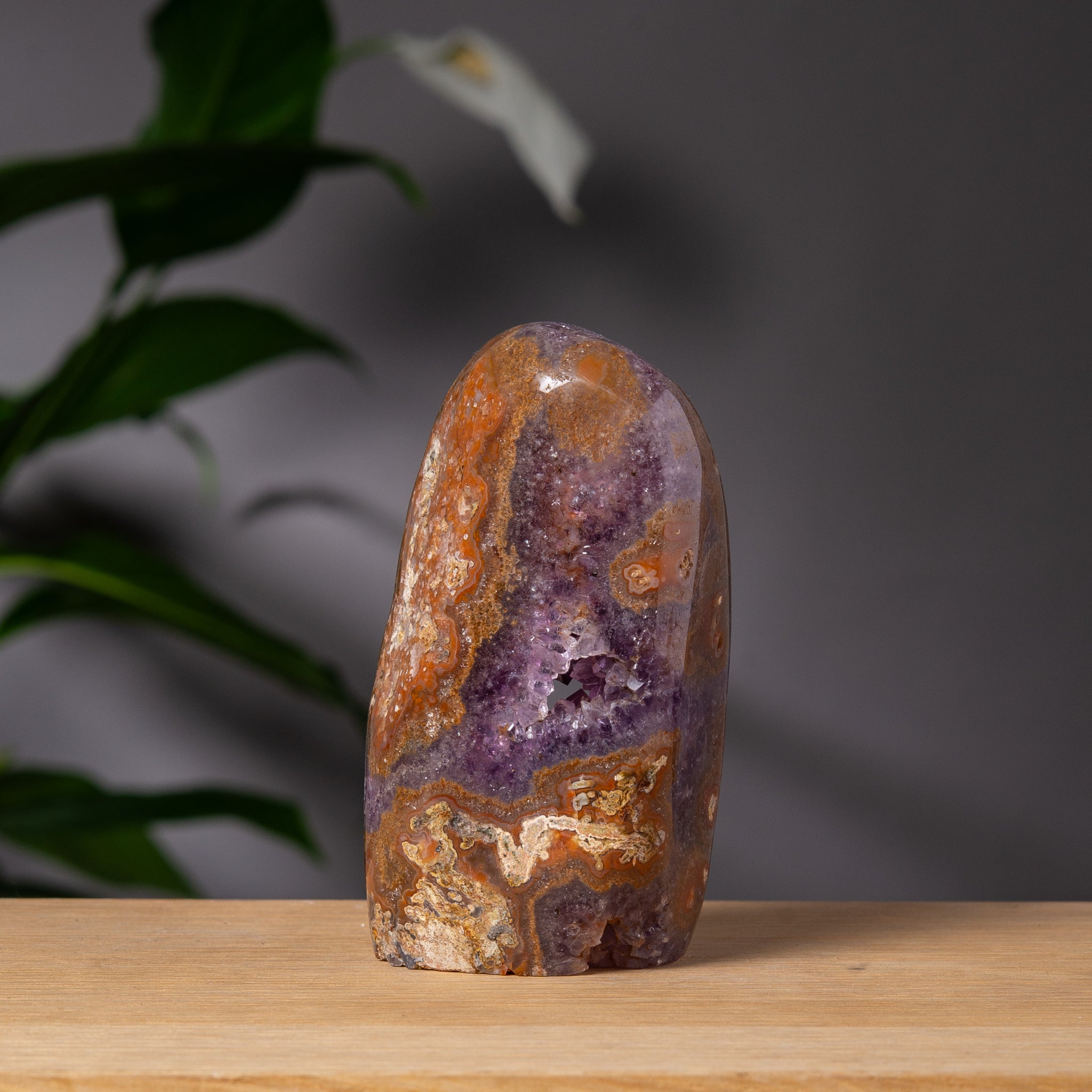 Amethyst free form with brown jasper