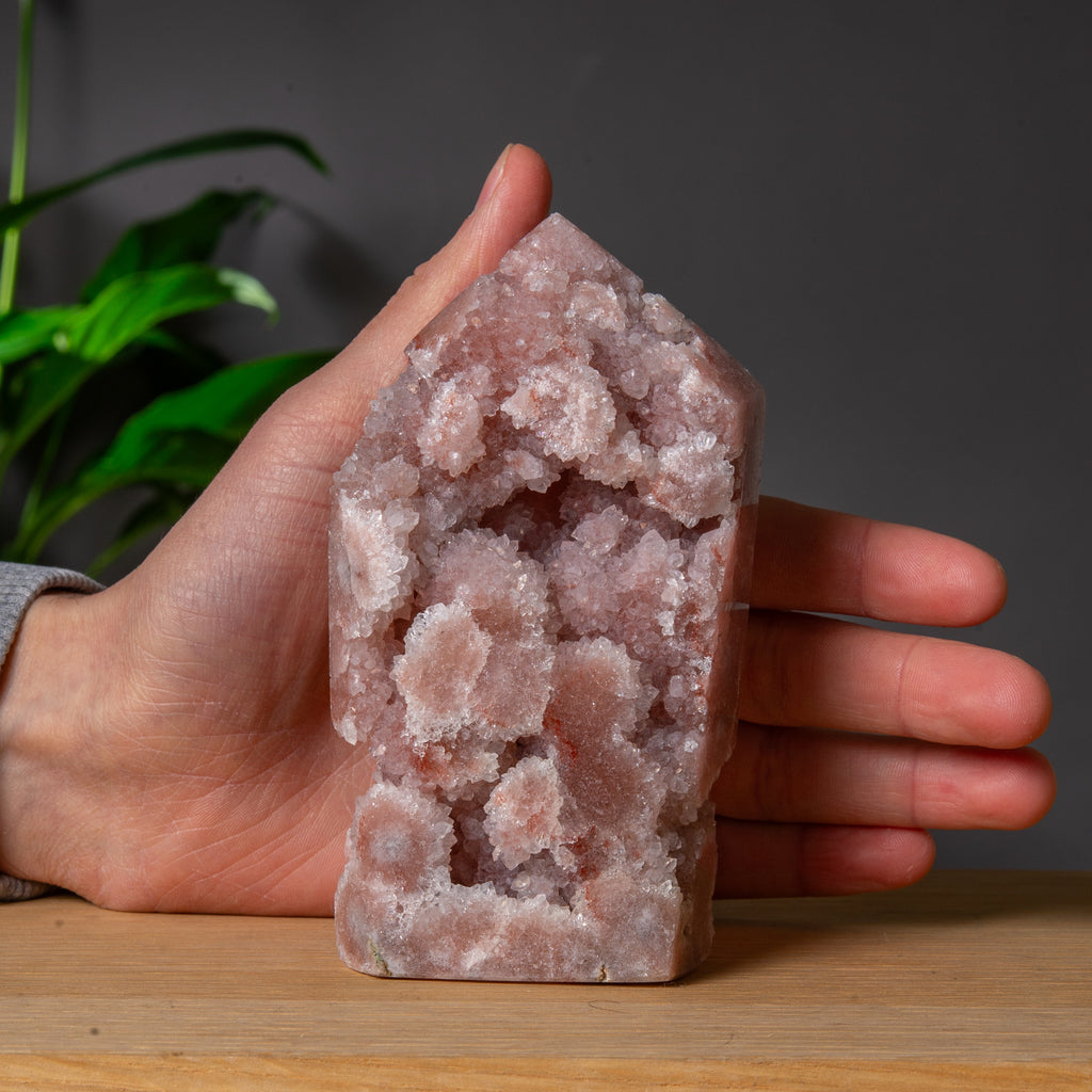 Mörkt druzy rosa ametisttorn
